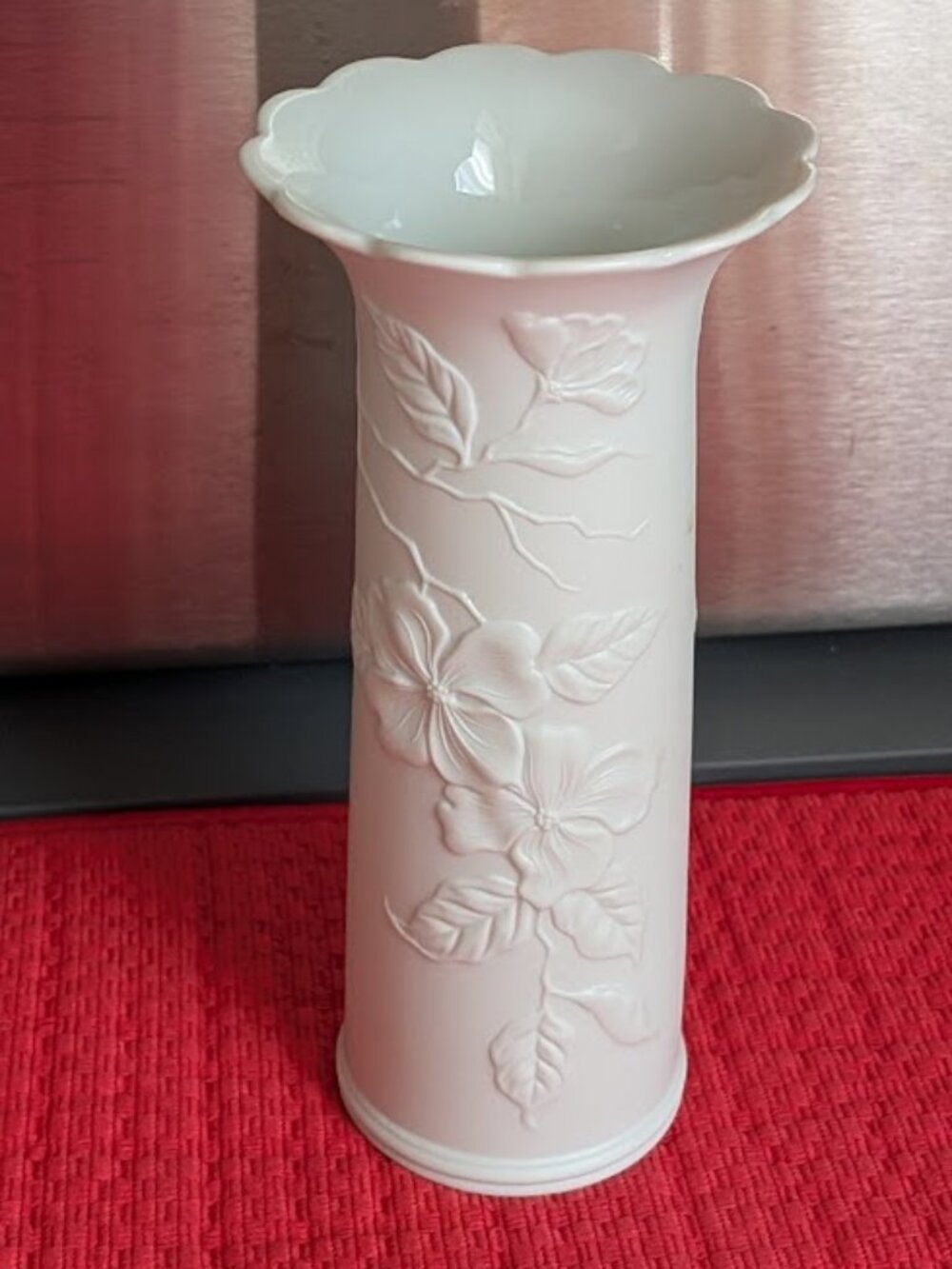 Kaiser Vase w/Flowers Made in Germany #659